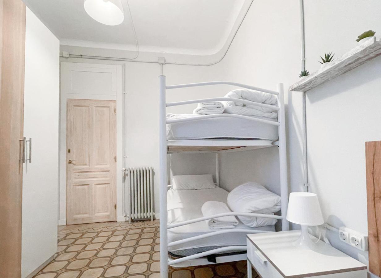 Az The Old Town Hostel - Coliving ซาราโกซา ภายนอก รูปภาพ